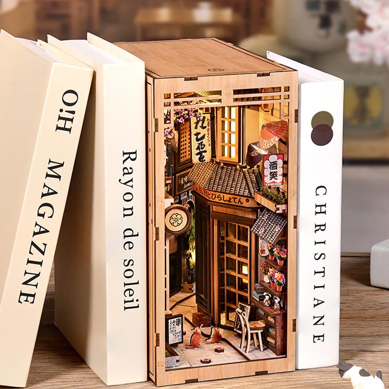 The Alley Waiting for the Cat | DIY Book Nook Miniature House Kit 3D Wooden Model DIY Gift Puzzle