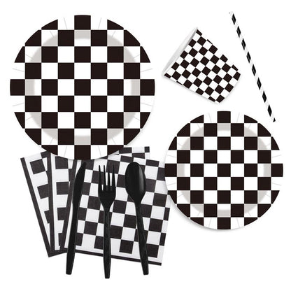 Checkered Black and White Set for 10 Guests